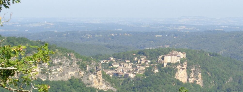 Journal de la manche de Solutré, en Saône et Loire, les 21 et 22 septembre 2024.